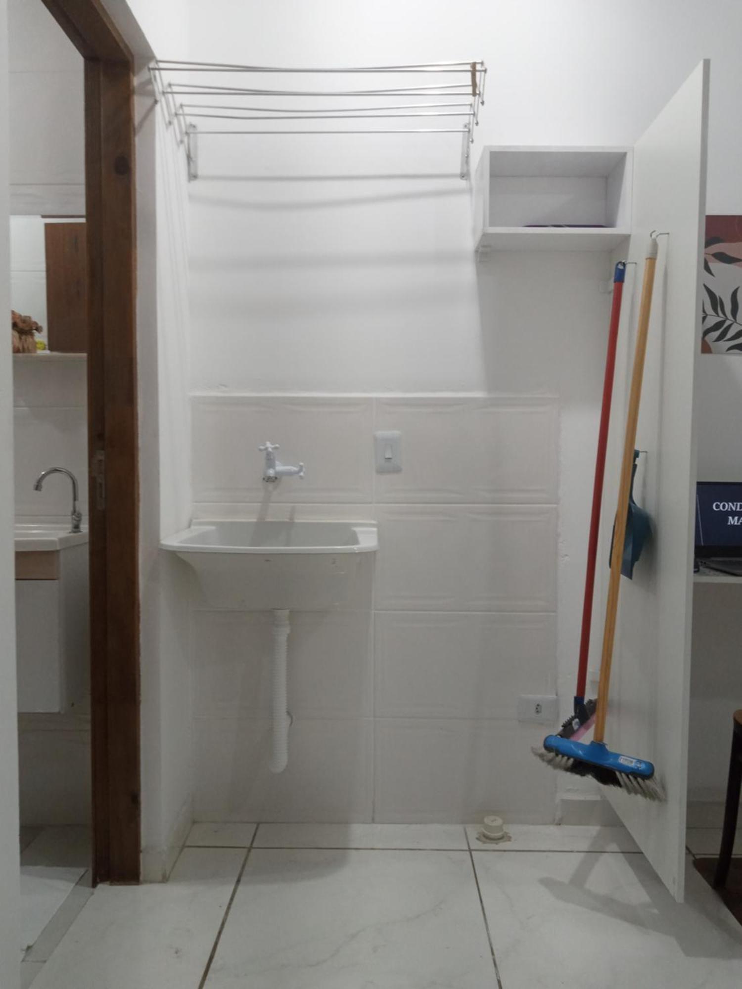 Appartamento Loft 2 Completo Ar Canais Assinat Garagem Internet Prox Aparecida E Industrias Pindamonhangaba Esterno foto
